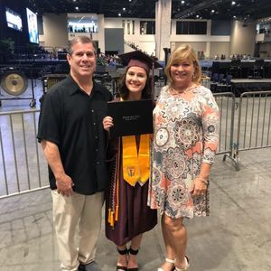 Meet your Posher, Becky